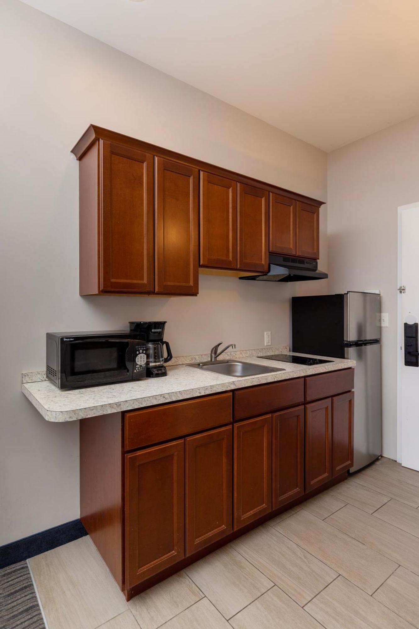 Brinton Suites West Chester Esterno foto